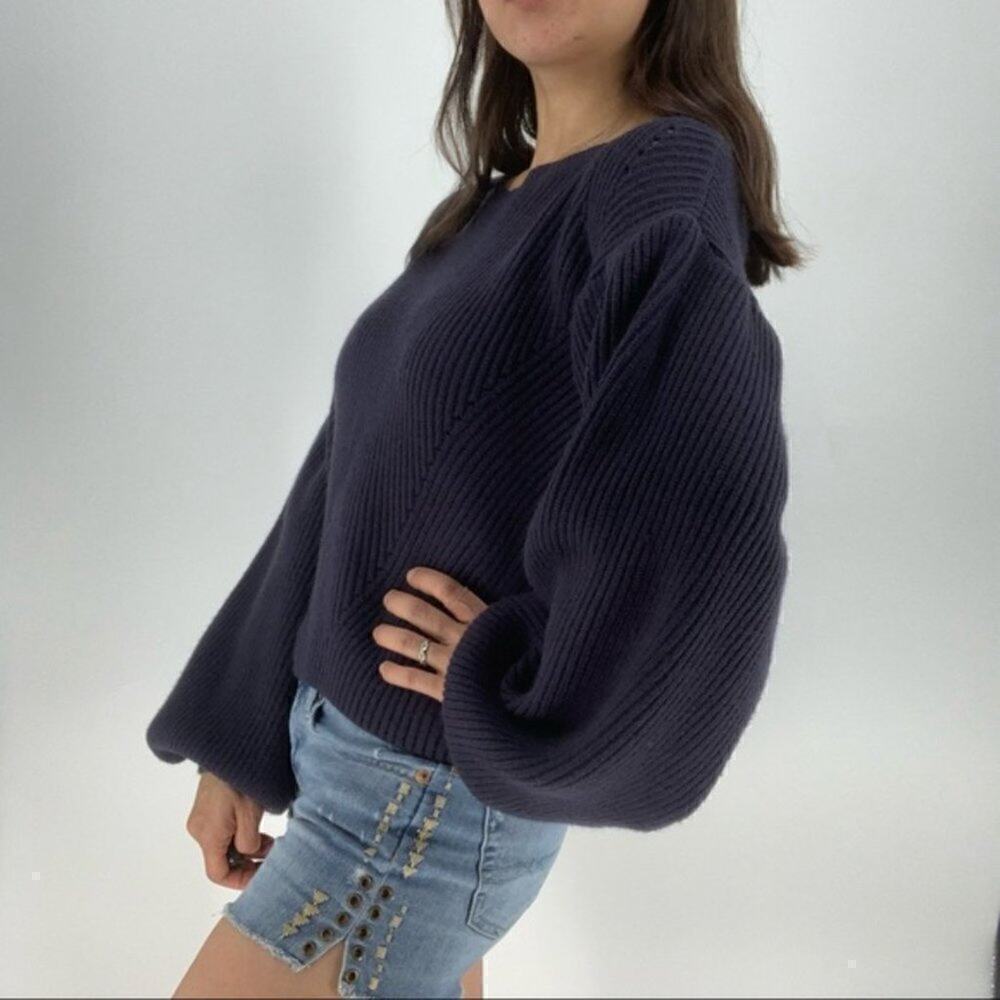 Maisie Nordstrom Navy Blue Bishop Sleeve Cropped Ribbed Sweater Medium - Picture 2 of 12